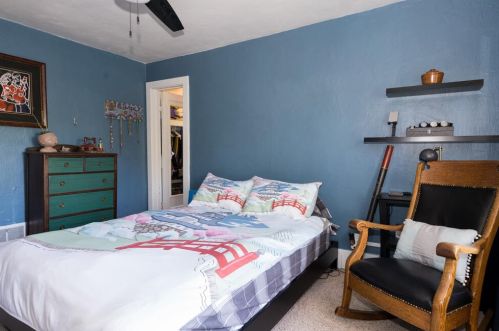 2824 Park St, Kalamazoo MI 49001-4276 exterior