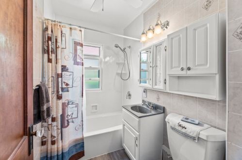 211 62, Milwaukee WI 53214-1822 exterior