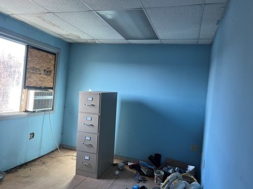 758 Brownsville Rd, Pittsburgh PA 15210-4249 exterior