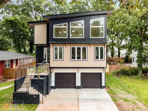 1371 Lyle Ave, Atlanta, GA 30344-3552