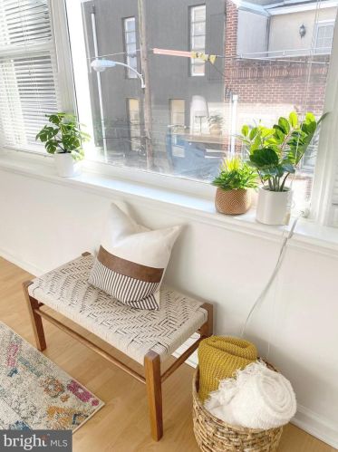 1231 Kater St, Philadelphia PA 19147-1817 exterior