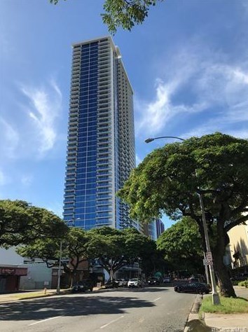 1631 Kapiolani Blvd, Honolulu HI  96814-4718 exterior