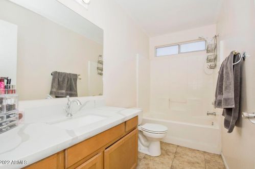 17628 28th Ave, Phoenix AZ  85053-1949 exterior