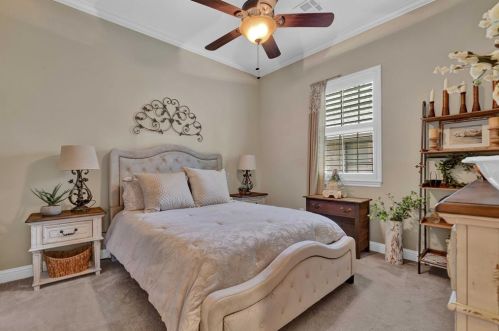 8702 Malardcrest Dr, Humble TX 77346-8106 exterior