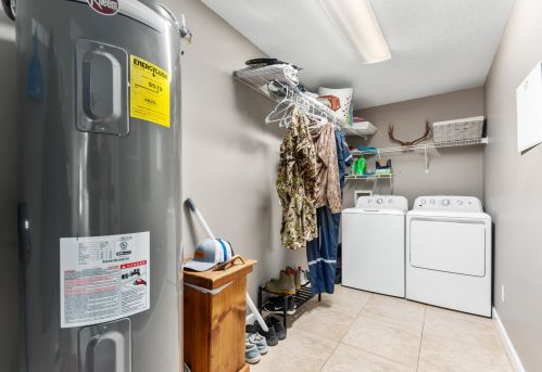 6300 Floyd Johnson Rd, Fort Pierce FL 34947-1563 exterior