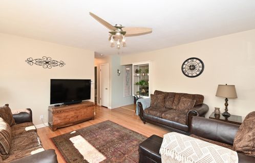 3301 77 St, Milwaukee WI 53219-1854 exterior