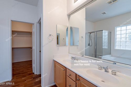 16607 27th Ave, Phoenix AZ 85087-8093 exterior