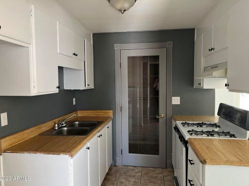 2007 55th Dr, Phoenix, AZ 85035-3601