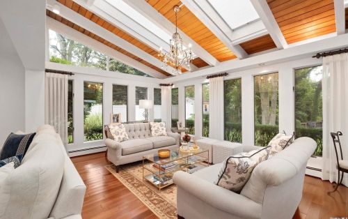 48 Cedar Rdg Ln, Huntington Station NY 11746-7941 exterior