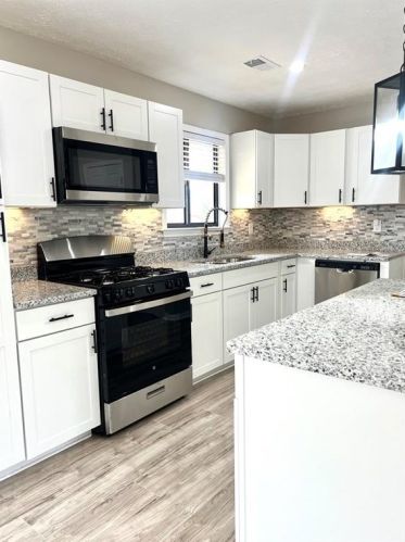 2831 Broxton Mill Ct, Lithonia GA  30039-6279 exterior