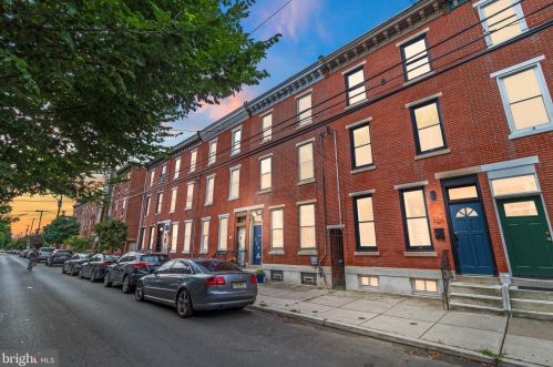 326 Dickinson St, Philadelphia PA 19147-6515 exterior