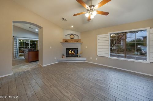 2622 Camino De La Caterva, Tucson AZ  85742-9262 exterior