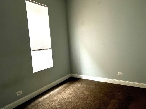 6047 Peoria St, Chicago IL 60621-2031 exterior