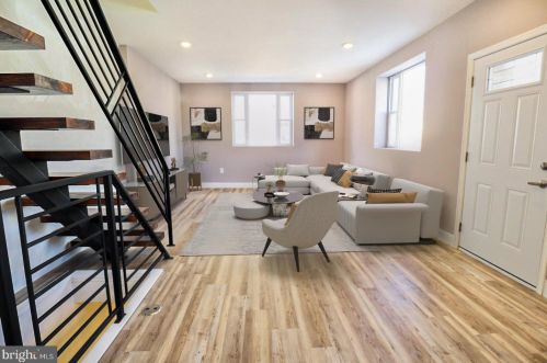 400 Daly St, Philadelphia PA 19148-5702 exterior