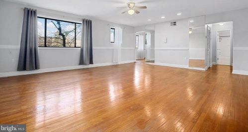 11501 Amherst Ave, Silver Spring, MD 20902-2861