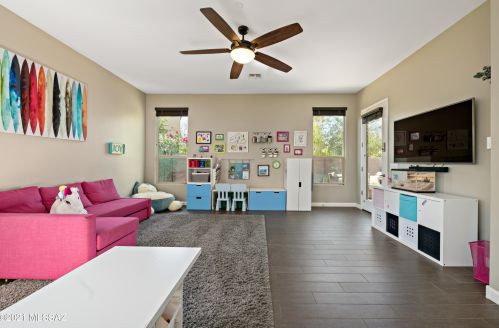 8499 National Dr, Tucson AZ 85742-8526 exterior