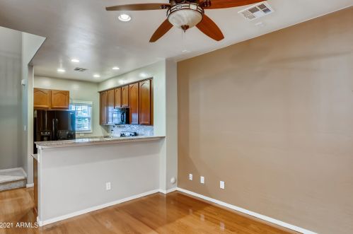 5706 21st Ter, Phoenix AZ 85040-3441 exterior