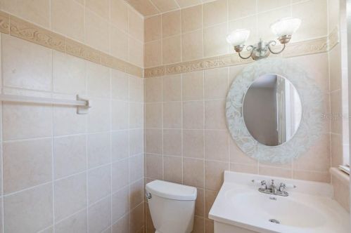 6803 Larmon St, Tampa FL  33634-5019 exterior