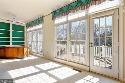 8402 Bells Ridge Ter, Rockville MD 20854-2799 exterior