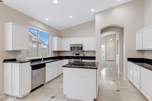 1339 Enfield Way, Chandler AZ 85286-6912 exterior