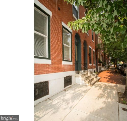2225 2nd St, Philadelphia PA  19130-3312 exterior