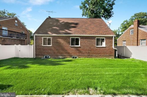 3823 Pope St, Washington DC 20020-2358 exterior