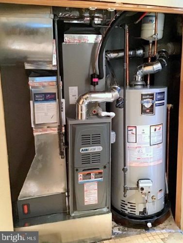 920 Lawnton Ter, Manor PA 19036-1112 exterior