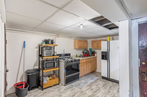 2508 46 Pl, Chicago IL 60609-4402 exterior