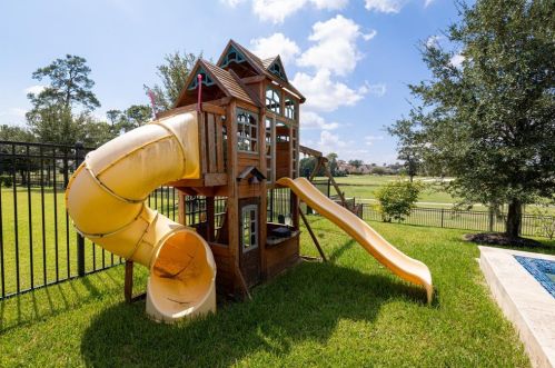 13815 Cole Pt Dr, Humble TX 77396-1108 exterior