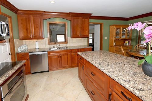 5124 Carriage Trace Dr, Saint Louis MO 63128-3150 exterior