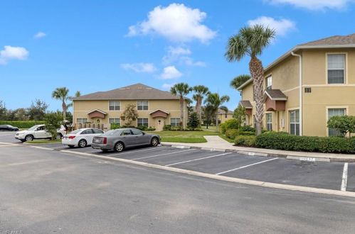 9085 Gervais Cir, Naples, FL 34120-4788