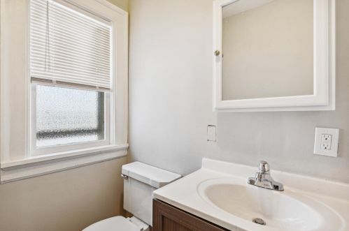 6024 36th St, Milwaukee WI  53221-4618 exterior