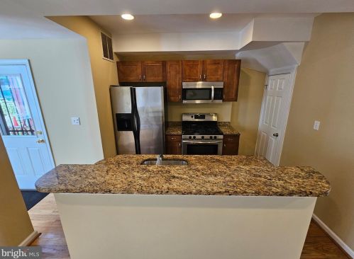 5011 7th Pl, Washington DC  20011-4019 exterior