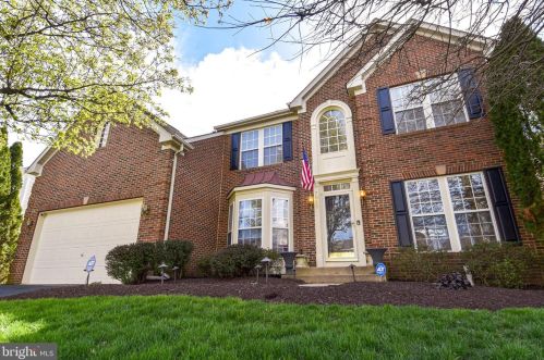 7012 Clifton Knoll Ct, Alexandria, VA 22315-3960