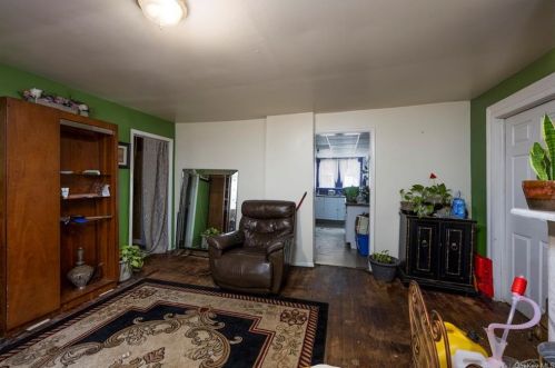 122 Garden St, Poughkeepsie NY  12601-1932 exterior