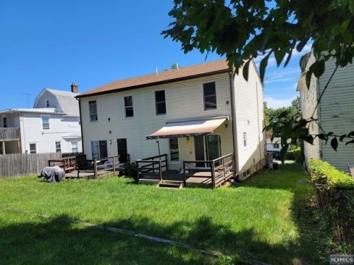 15 Newton Pl, Irvington NJ 07111-1408 exterior