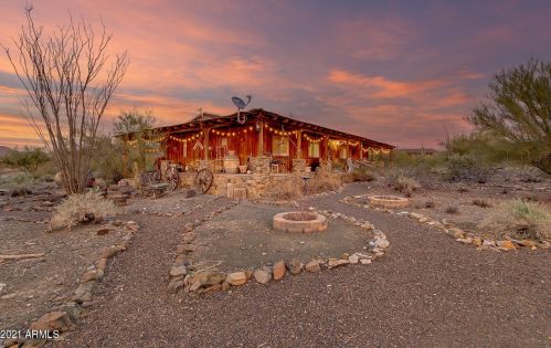 47713 29 Ave, Phoenix AZ 85087-9638 exterior