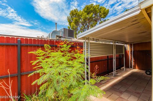 414 Silverbell Rd, Tucson AZ 85745-9385 exterior