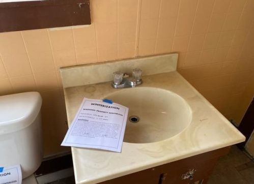 3311 Borger, Dallas TX 75212-2722 exterior