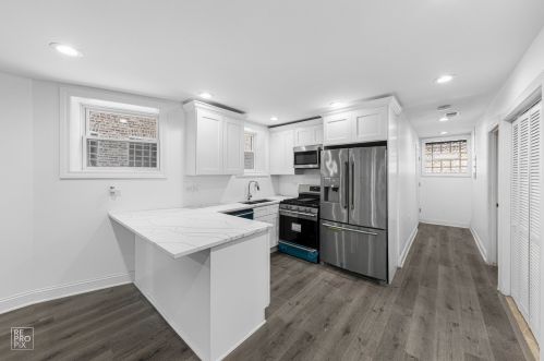 1872 Millard Ave, Chicago IL 60629-4349 exterior