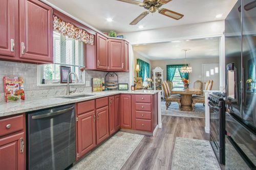 1125 Mishawaka Ave, Mishawaka IN 46544-2416 exterior