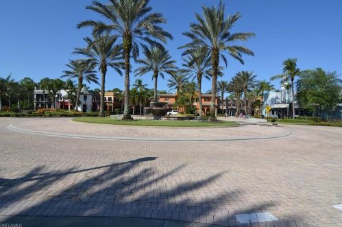 9132 Delano St, Naples FL 34113-3298 exterior