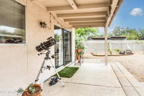 6476 David Dr, Tucson AZ 85730-1813 exterior