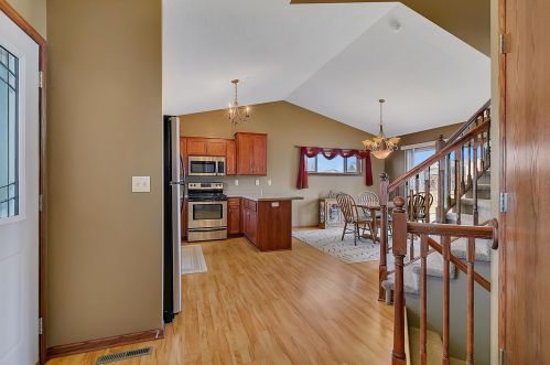 512 23rd Ave, Sartell MN 56377-4633 exterior