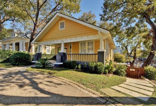 607 Baylor St, Austin, TX 78703-5361