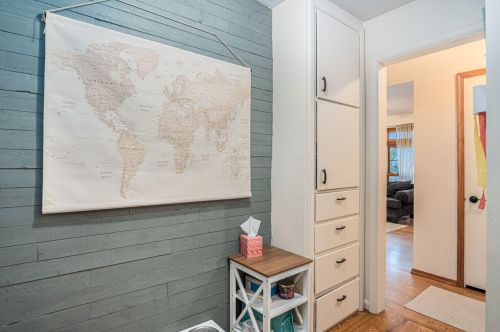 1010 Central Ave, Meskegon MI  49445-2947 exterior