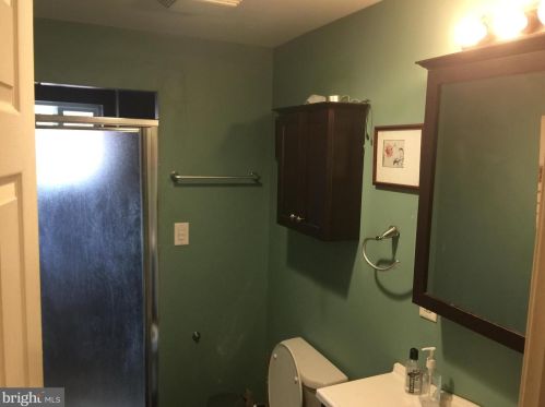 626 12th St, Philadelphia, PA 19147-1832