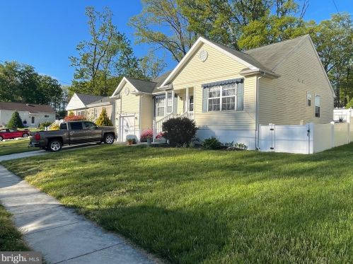 418 Hill Ave, Runnemede, NJ 08078-1431