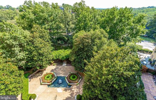 2801 New Mexico Ave, Washington DC  20007-3921 exterior