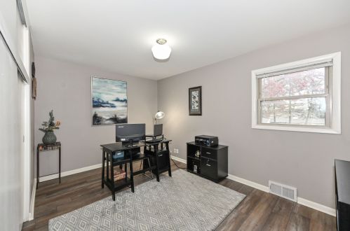 5622 Montana St, Milwaukee WI  53219-3164 exterior